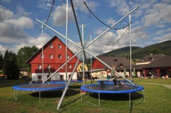 Bungee Trampolína Skiland Ostružná