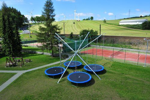 Bungee Trampolína Skiland Ostružná